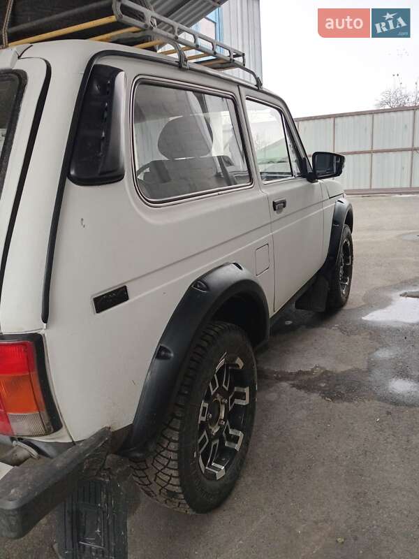 Внедорожник / Кроссовер ВАЗ / Lada 21213 Niva 1997 в Броварах