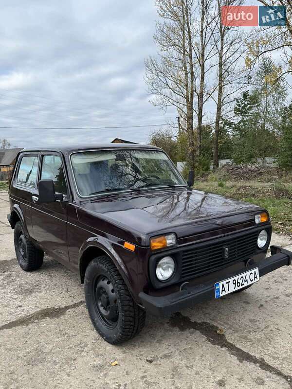 Внедорожник / Кроссовер ВАЗ / Lada 21213 Niva 2002 в Ивано-Франковске