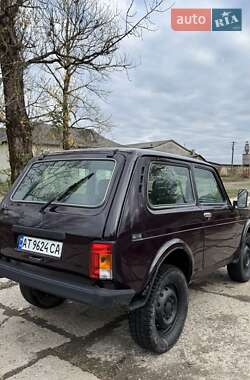 Внедорожник / Кроссовер ВАЗ / Lada 21213 Niva 2002 в Ивано-Франковске