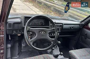 Внедорожник / Кроссовер ВАЗ / Lada 21213 Niva 2002 в Ивано-Франковске