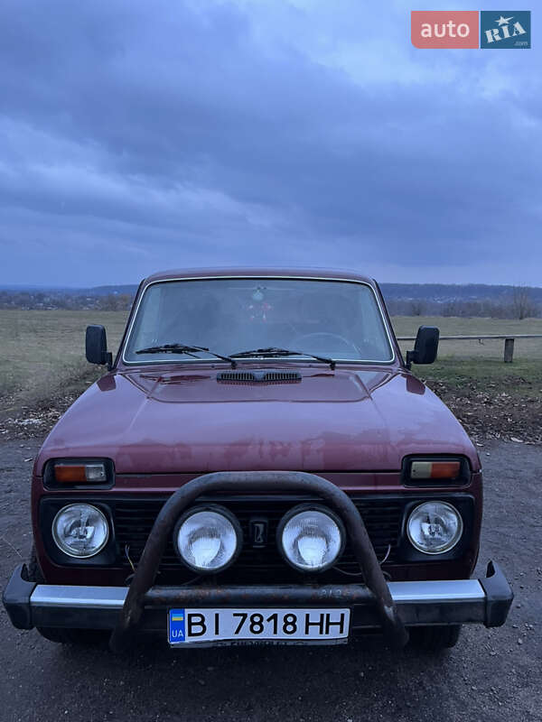 Позашляховик / Кросовер ВАЗ / Lada 21213 Niva 2003 в Чорнухах