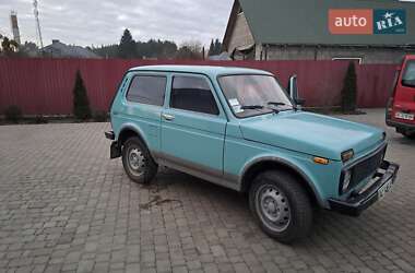 Позашляховик / Кросовер ВАЗ / Lada 21213 Niva 2000 в Ратному