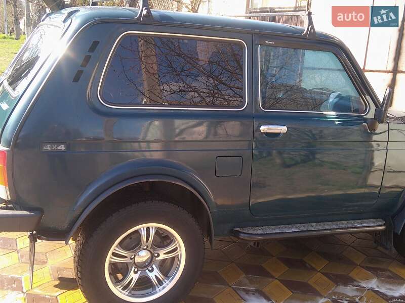 Внедорожник / Кроссовер ВАЗ / Lada 21213 Niva 2003 в Глухове фото 5 Внедорожник / Кроссовер ВАЗ / Lada 21213 Niva 2003 в Глухове