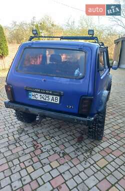 Внедорожник / Кроссовер ВАЗ 21213 Niva 1999 в 