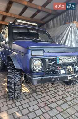 Внедорожник / Кроссовер ВАЗ 21213 Niva 1999 в 