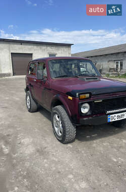 Внедорожник / Кроссовер ВАЗ 21213 Niva 2003 в Золочеве