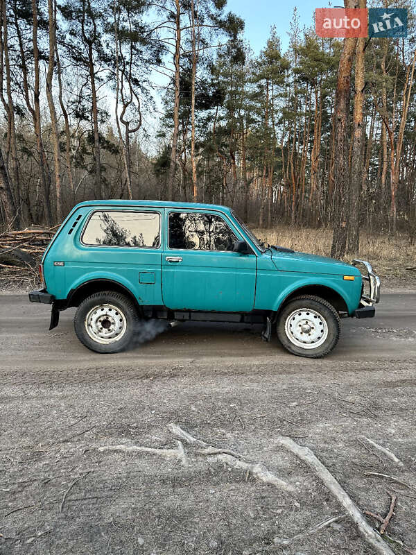 Внедорожник / Кроссовер ВАЗ / Lada 21213 Niva 1998 в Харькове