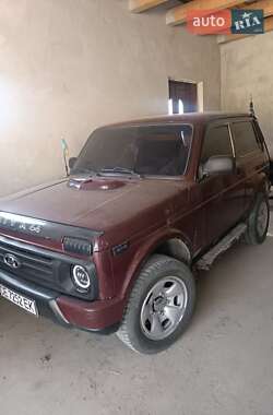 Позашляховик / Кросовер ВАЗ 21213 Niva 2002 в Чернівцях