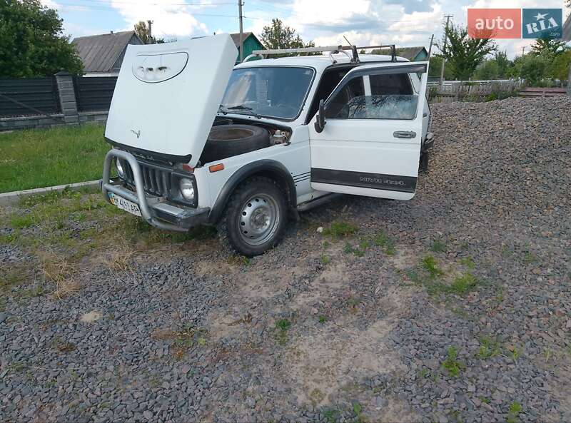 Внедорожник / Кроссовер ВАЗ / Lada 21213 Niva 2001 в Олевске фото 4 Внедорожник / Кроссовер ВАЗ / Lada 21213 Niva 2001 в Олевске