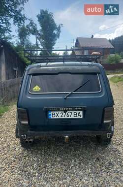 Внедорожник / Кроссовер ВАЗ 21213 Niva 2005 в 
