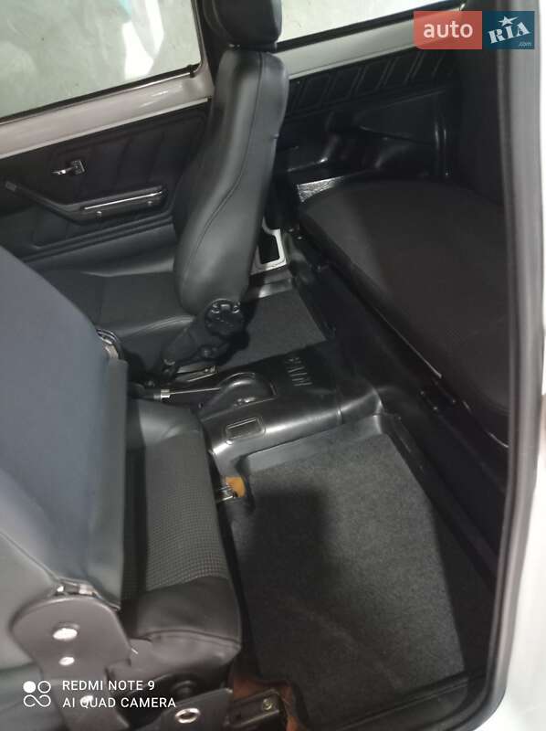 Позашляховик / Кросовер ВАЗ / Lada 21213 Niva 2003 в Тернополі