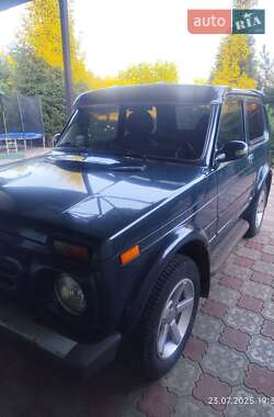 Внедорожник / Кроссовер ВАЗ 21213 Niva 2003 в 