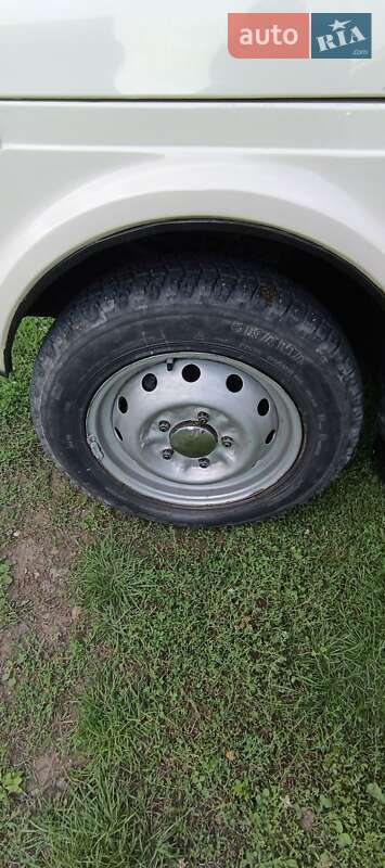 Внедорожник / Кроссовер ВАЗ / Lada 21213 Niva 1995 в Томашполе фото 15 Внедорожник / Кроссовер ВАЗ / Lada 21213 Niva 1995 в Томашполе