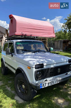 Позашляховик / Кросовер ВАЗ 21213 Niva 2005 в Буковеле