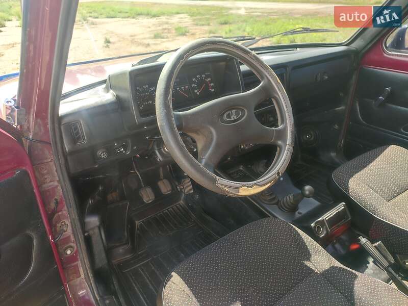 Внедорожник / Кроссовер ВАЗ / Lada 21213 Niva 2005 в Кропивницком фото 14 Внедорожник / Кроссовер ВАЗ / Lada 21213 Niva 2005 в Кропивницком