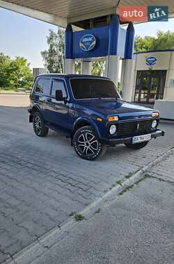 Внедорожник / Кроссовер ВАЗ 21213 Niva 2002 в Чемеровцах