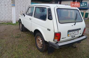 Внедорожник / Кроссовер ВАЗ 21213 Niva 1995 в Переяславе