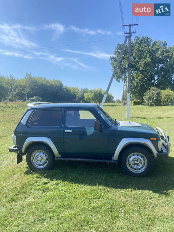 Внедорожник / Кроссовер ВАЗ / Lada 21213 Niva 2004 в Сумах