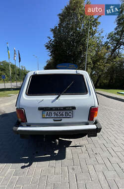 Внедорожник / Кроссовер ВАЗ 21213 Niva 2003 в 