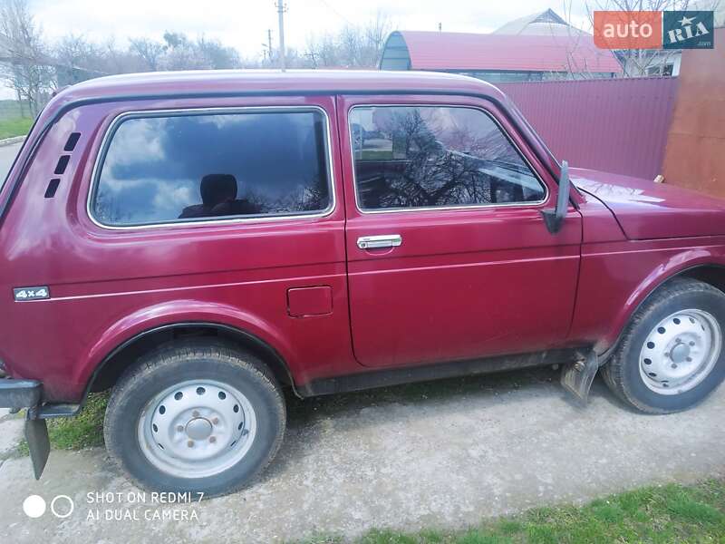 Внедорожник / Кроссовер ВАЗ / Lada 21213 Niva 2002 в Киеве