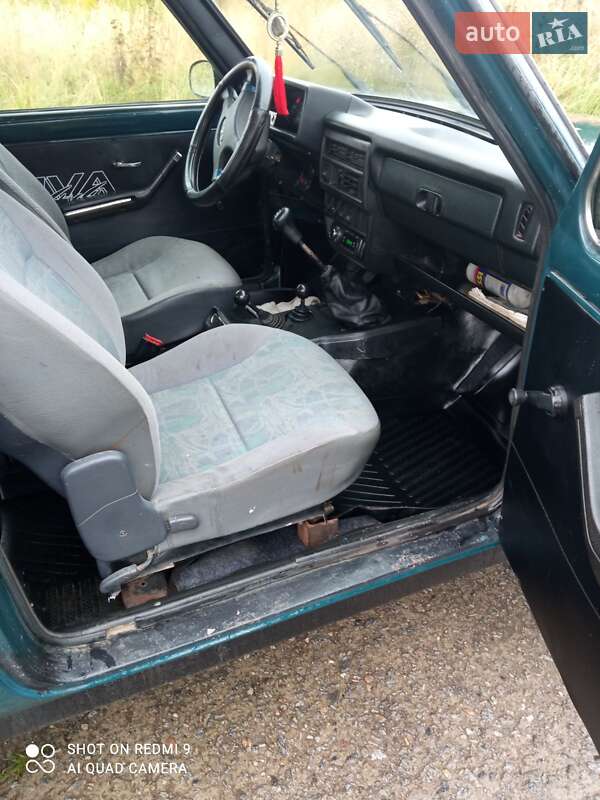 Внедорожник / Кроссовер ВАЗ / Lada 21213 Niva 2004 в Остроге фото 2 Внедорожник / Кроссовер ВАЗ / Lada 21213 Niva 2004 в Остроге