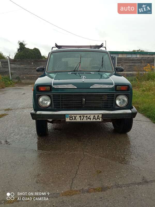 Внедорожник / Кроссовер ВАЗ / Lada 21213 Niva 2004 в Остроге фото Внедорожник / Кроссовер ВАЗ / Lada 21213 Niva 2004 в Остроге