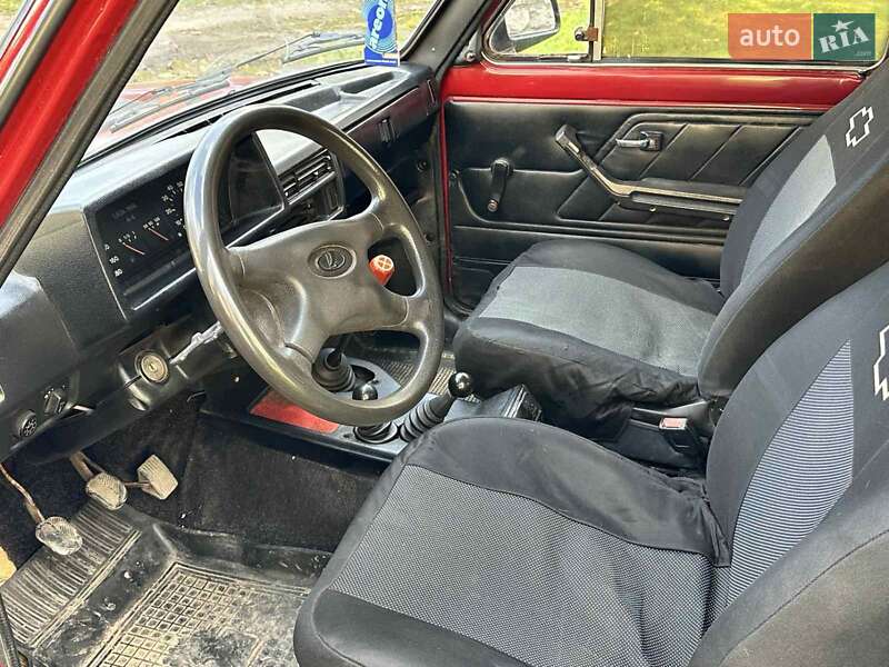 Внедорожник / Кроссовер ВАЗ / Lada 21213 Niva 1998 в Каменец-Подольском