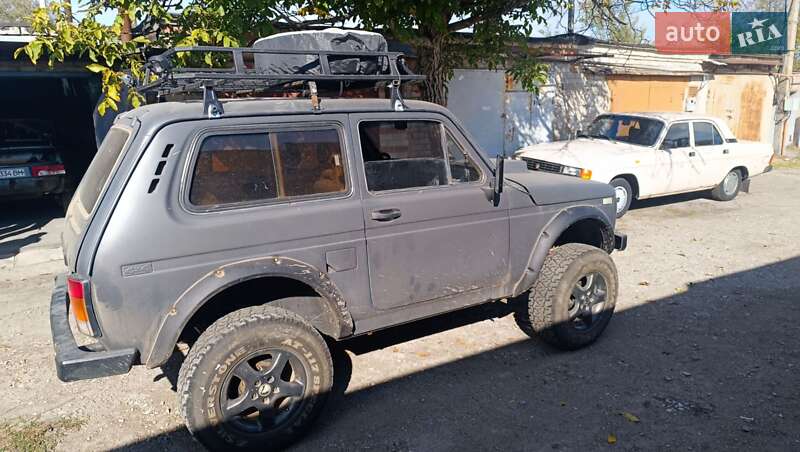 Внедорожник / Кроссовер ВАЗ / Lada 21213 Niva 1995 в Запорожье