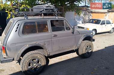 Внедорожник / Кроссовер ВАЗ 21213 Niva 1995 в 