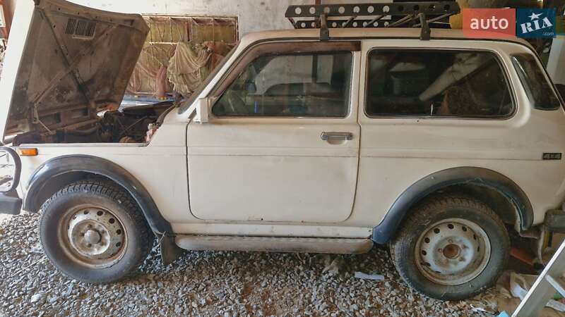 Внедорожник / Кроссовер ВАЗ / Lada 21213 Niva 2003 в Одессе