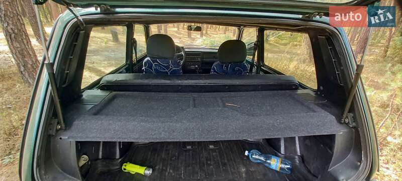 Внедорожник / Кроссовер ВАЗ / Lada 21213 Niva 2002 в Ахтырке фото 3 Внедорожник / Кроссовер ВАЗ / Lada 21213 Niva 2002 в Ахтырке