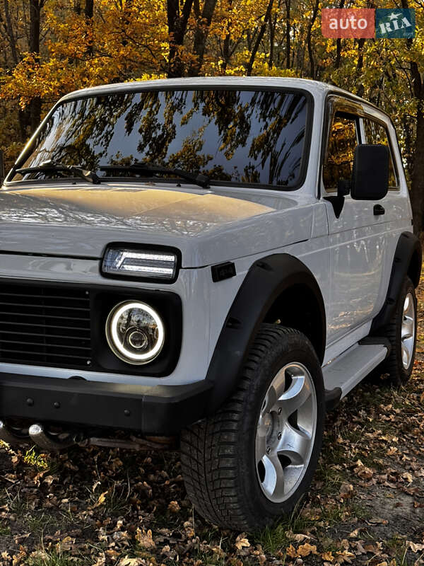 Позашляховик / Кросовер ВАЗ / Lada 21213 Niva 2002 в Фастові фото 3 Позашляховик / Кросовер ВАЗ / Lada 21213 Niva 2002 в Фастові