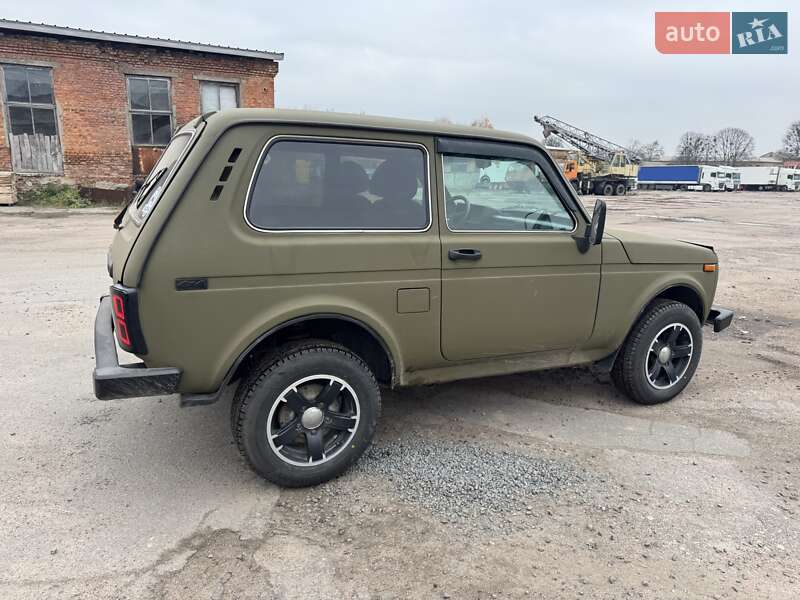 Внедорожник / Кроссовер ВАЗ / Lada 21213 Niva 2002 в Прилуках