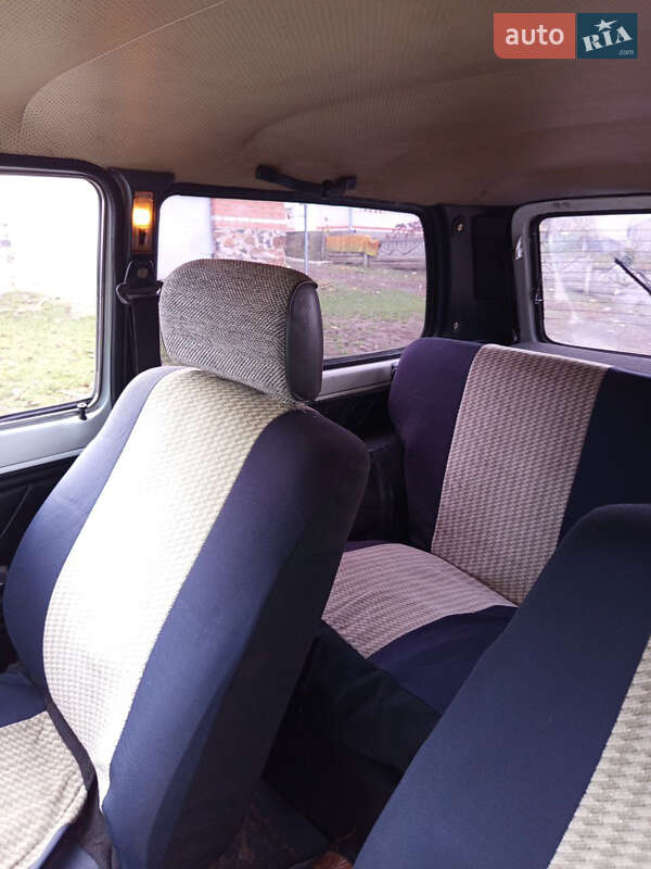 Внедорожник / Кроссовер ВАЗ / Lada 21213 Niva 1997 в Ильинцах фото 12 Внедорожник / Кроссовер ВАЗ / Lada 21213 Niva 1997 в Ильинцах