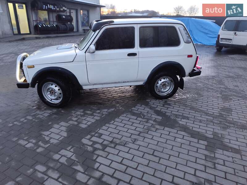 Внедорожник / Кроссовер ВАЗ / Lada 21213 Niva 1992 в Вишневце