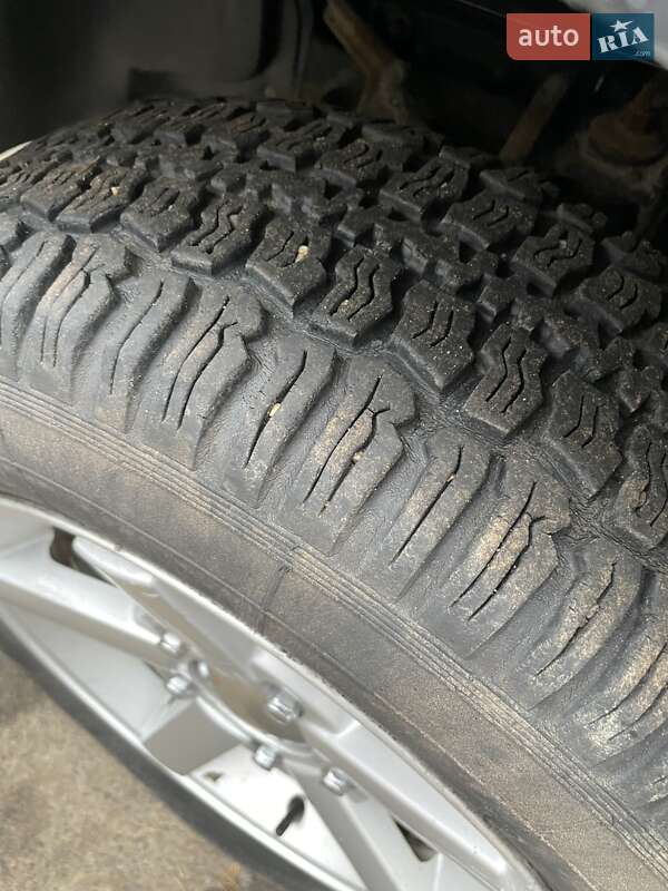 Внедорожник / Кроссовер ВАЗ / Lada 21213 Niva 2004 в Тернополе