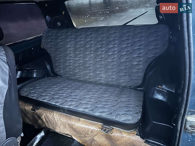 Внедорожник / Кроссовер ВАЗ / Lada 21213 Niva 1996 в Немирове