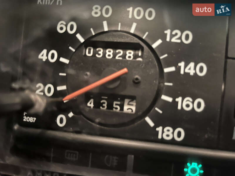 Внедорожник / Кроссовер ВАЗ / Lada 21213 Niva 1996 в Деражне