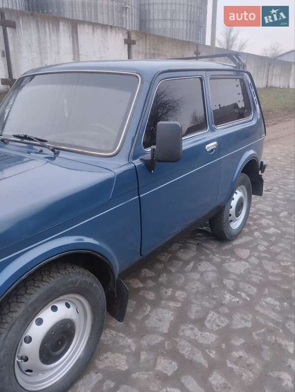 Внедорожник / Кроссовер ВАЗ / Lada 21213 Niva 2000 в Краснокутске