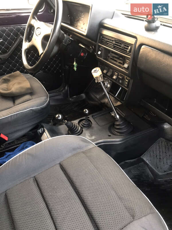 Внедорожник / Кроссовер ВАЗ / Lada 21213 Niva 1998 в Измаиле фото 3 Внедорожник / Кроссовер ВАЗ / Lada 21213 Niva 1998 в Измаиле