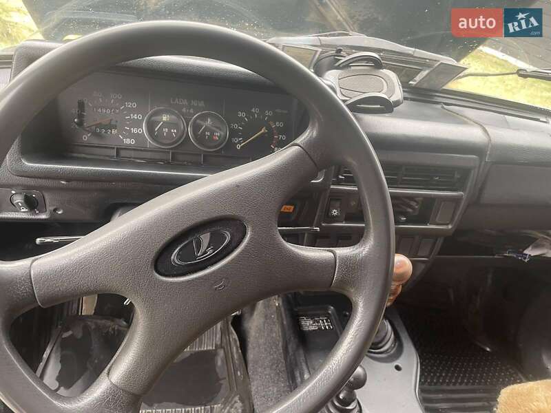 Внедорожник / Кроссовер ВАЗ / Lada 21213 Niva 2004 в Корце фото 7 Внедорожник / Кроссовер ВАЗ / Lada 21213 Niva 2004 в Корце