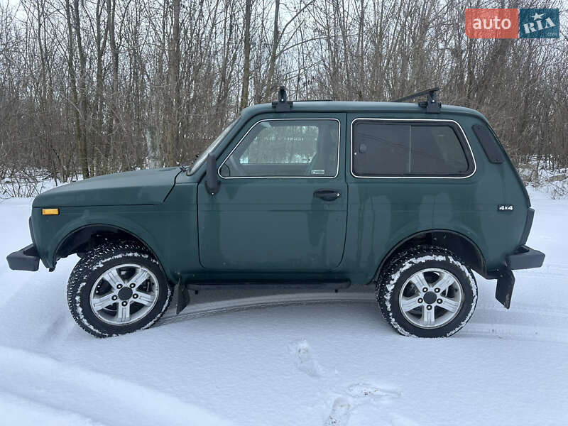 Внедорожник / Кроссовер ВАЗ / Lada 21213 Niva 2005 в Запорожье