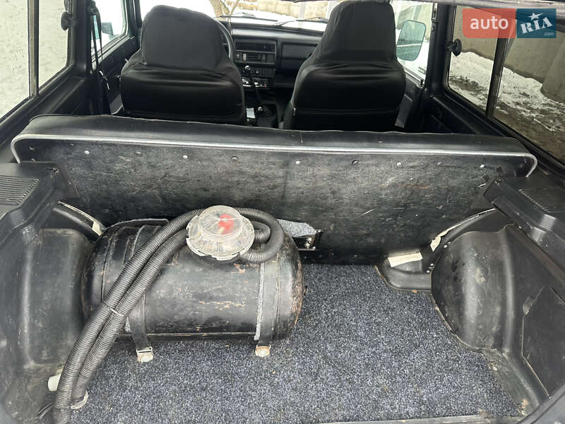 Внедорожник / Кроссовер ВАЗ / Lada 21213 Niva 2005 в Запорожье