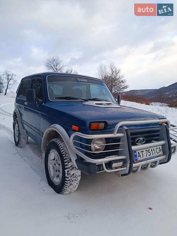 Внедорожник / Кроссовер ВАЗ / Lada 21213 Niva 2004 в Коломые