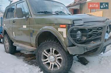 Внедорожник / Кроссовер ВАЗ 21213 Niva 2004 в Балте