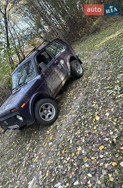 Внедорожник / Кроссовер ВАЗ / Lada 21213 Niva 2003 в Изюме
