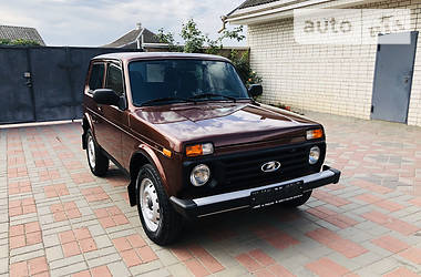 Внедорожник / Кроссовер ВАЗ / Lada 21214 / 4x4 2018 в Харькове