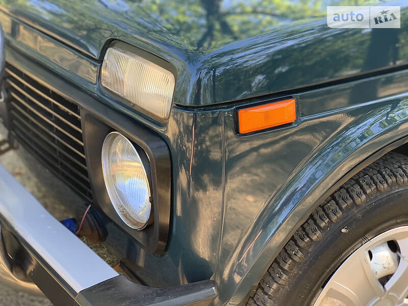 Позашляховик / Кросовер ВАЗ / Lada 21214 / 4x4 2005 в Миколаєві