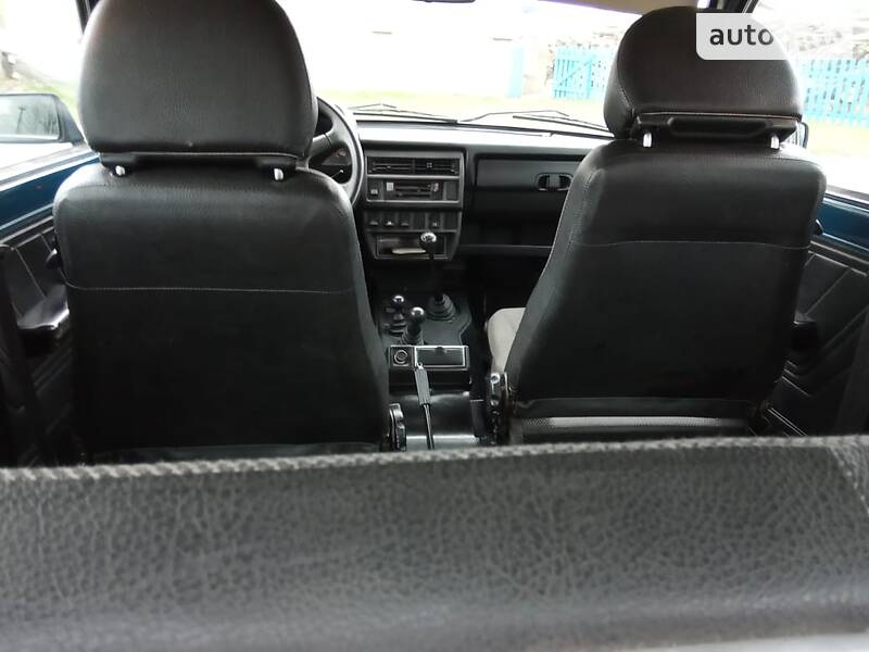 Купе ВАЗ / Lada 21214 / 4x4 2010 в Сумах