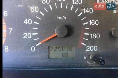 Внедорожник / Кроссовер ВАЗ / Lada 21214 / 4x4 2010 в Андрушевке